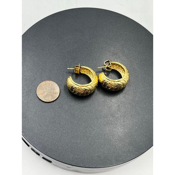 Bellezza Italy Hammered Textured Gold Tone Chunky Half Hoop 925 Back Earrings - Picture 9 of 14
